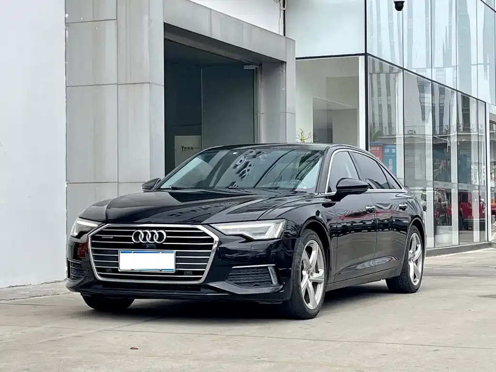 Audi A6L 2021 из CN, фото 1