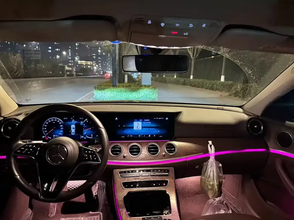 Mercedes-Benz E-Class 2023 из CN, фото 2