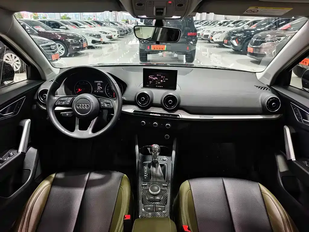 Audi Q2L 2021 из CN, фото 6