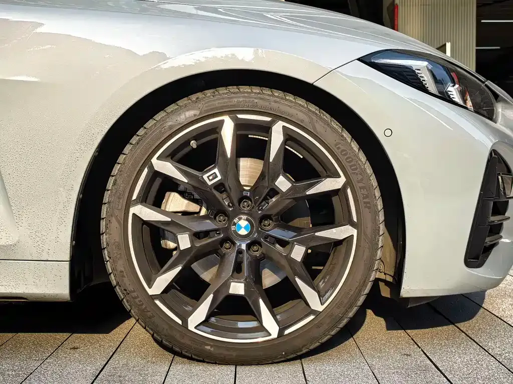 BMW 4 Series 2025 из CN, фото 6