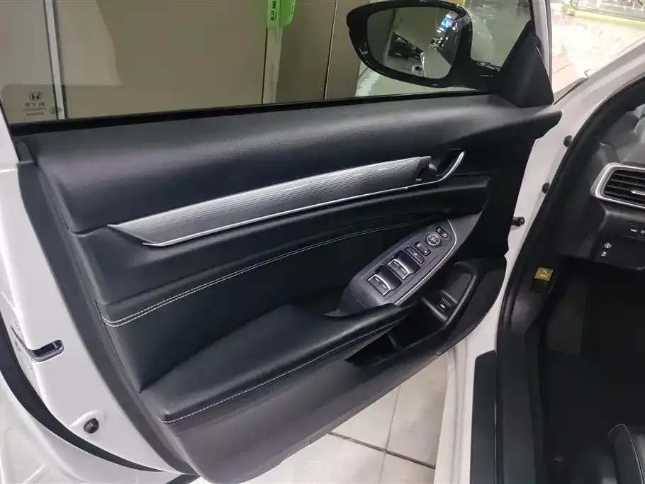 Honda Inspire 2022 из CN, фото 3