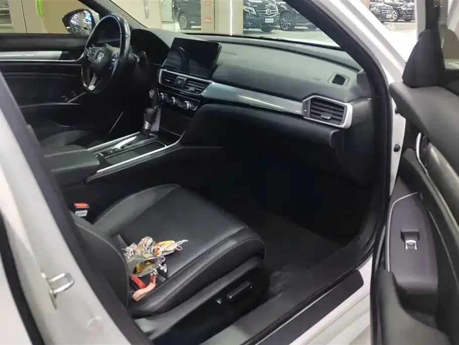 Honda Inspire 2022 из CN, фото 6