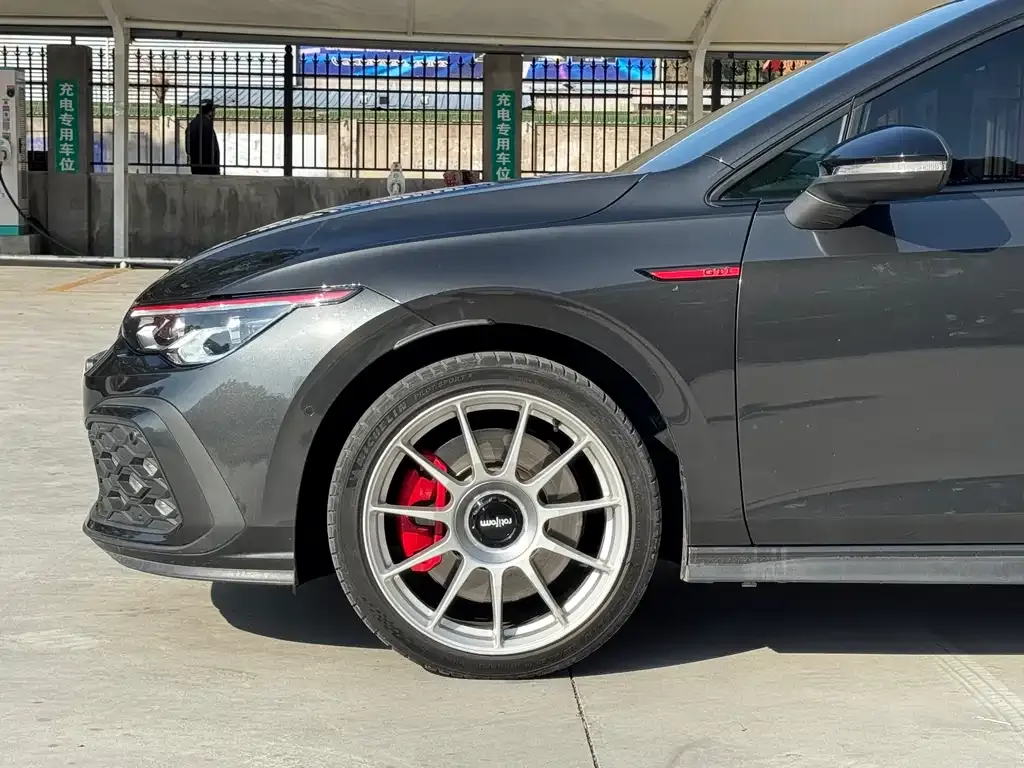 Volkswagen Golf GTI 2022 из CN, фото 7