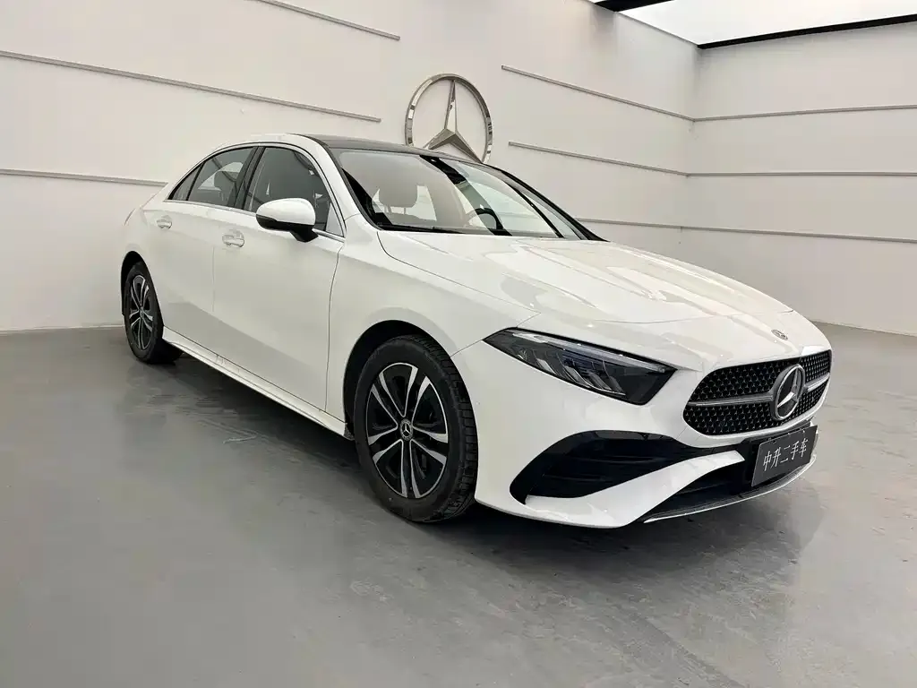 Mercedes-Benz A-Class — фото 8