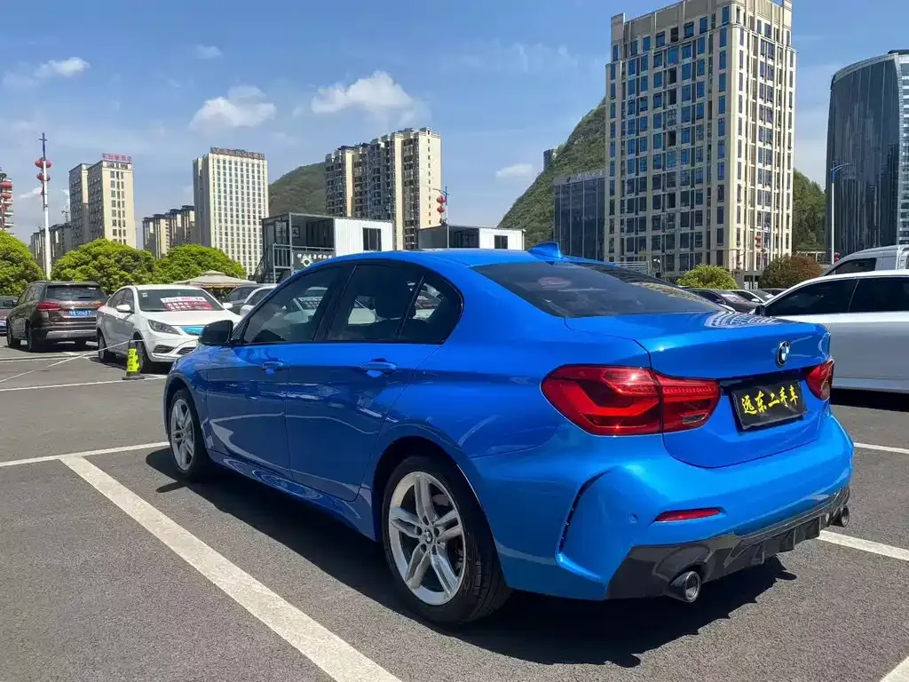 BMW 1 Series 2021 из CN, фото 9