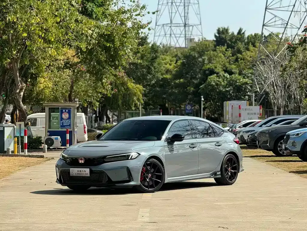 Honda Civic (Import) — фото 1