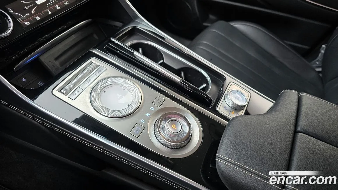 Genesis GV80 — фото 10