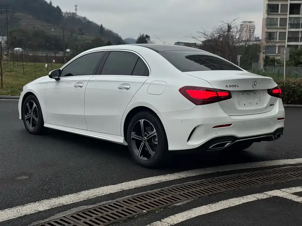 Mercedes-Benz A-Class — фото 8