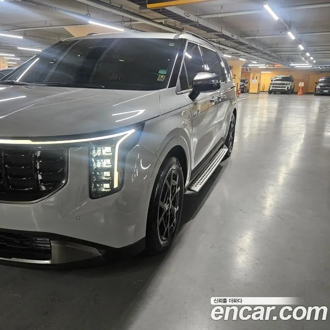 Kia Carnival — фото 2