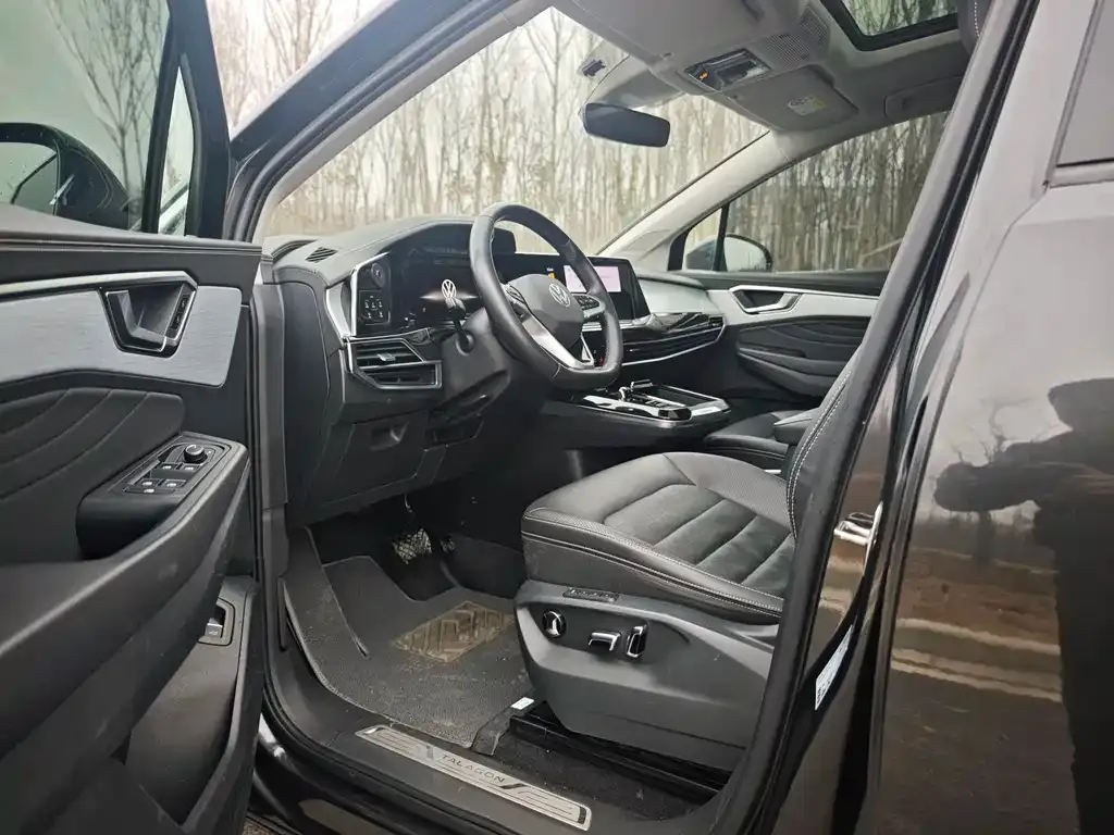 Volkswagen Talagon 2022 из CN, фото 4