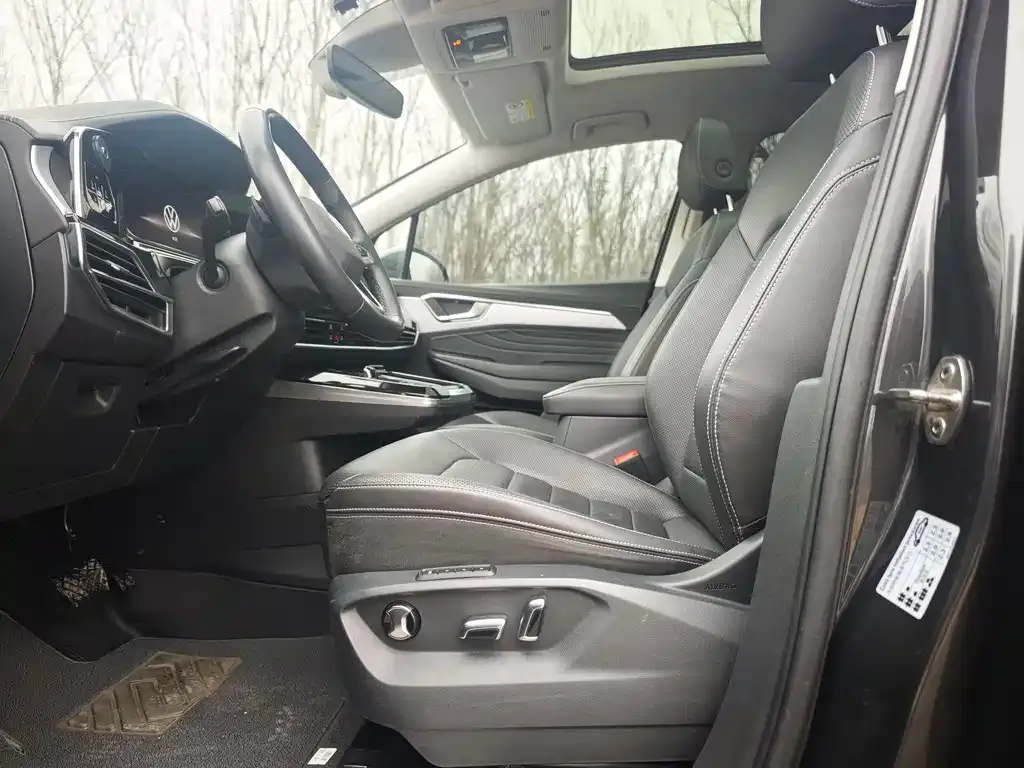 Volkswagen Talagon 2022 из CN, фото 5