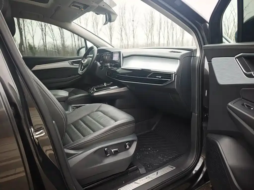 Volkswagen Talagon 2022 из CN, фото 2