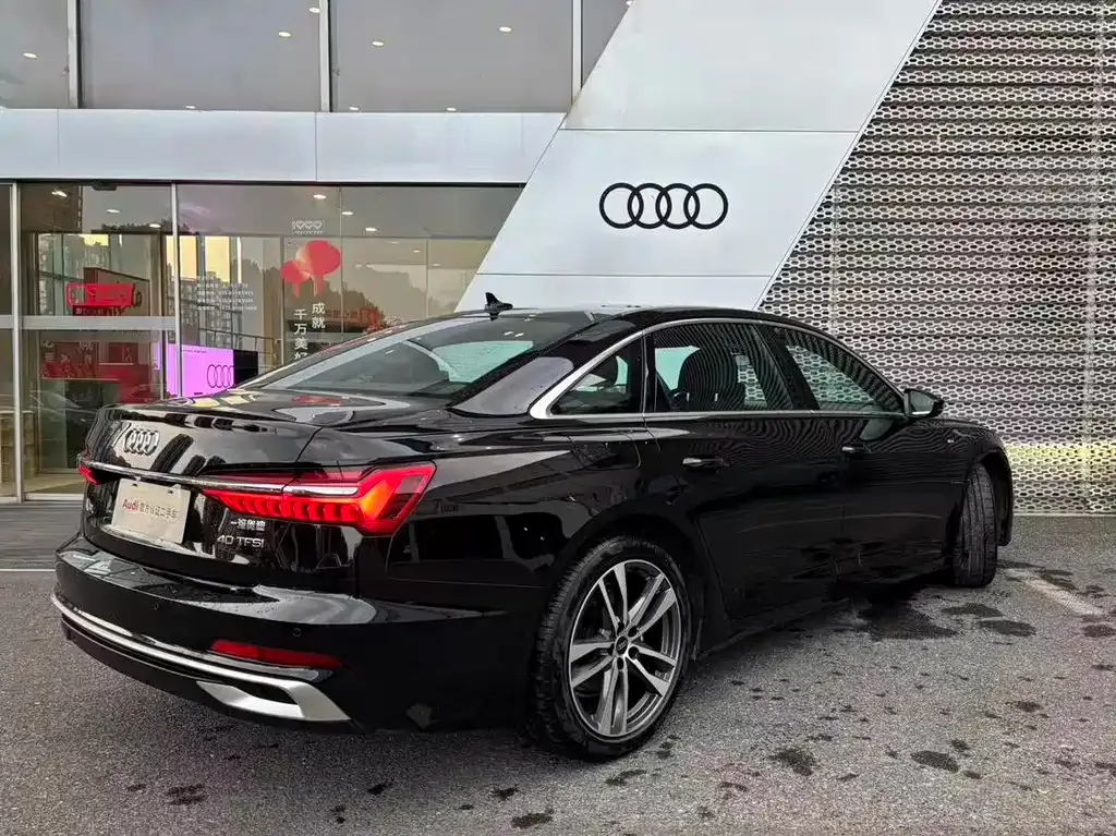 Audi A6L 2024 из CN, фото 10