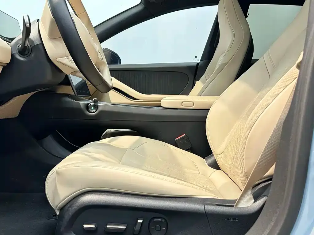 NIO ET5T 2024 из CN, фото 10