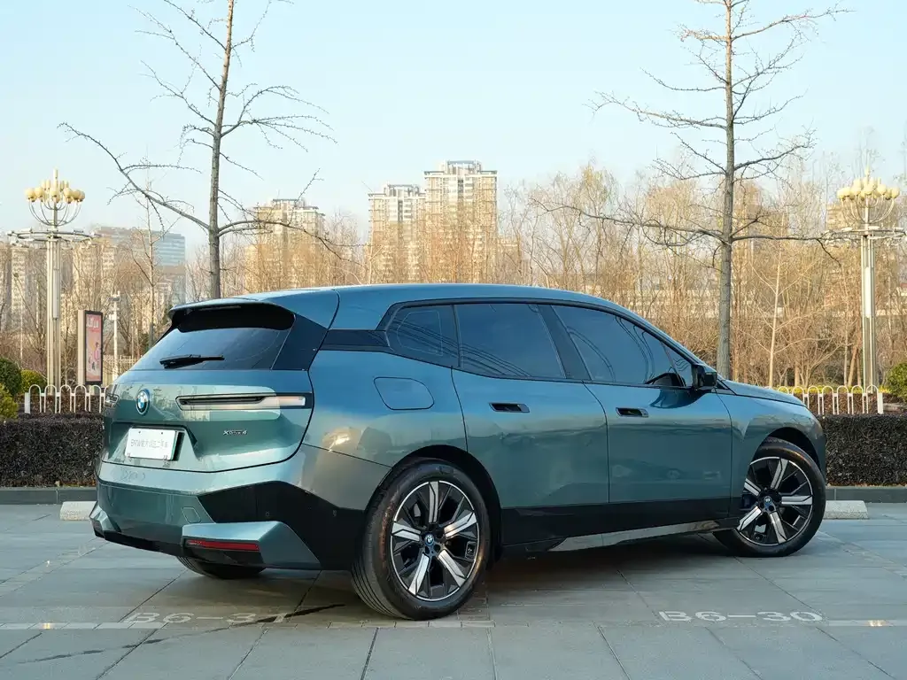 BMW iX 2023 из CN, фото 3