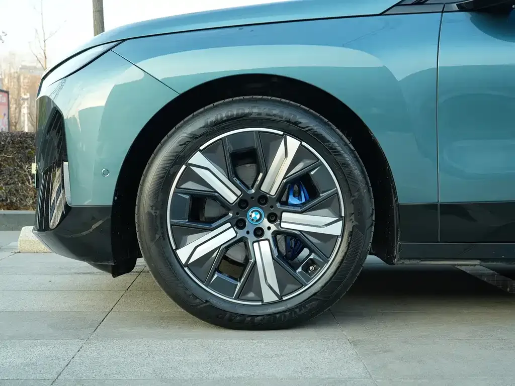 BMW iX 2023 из CN, фото 5