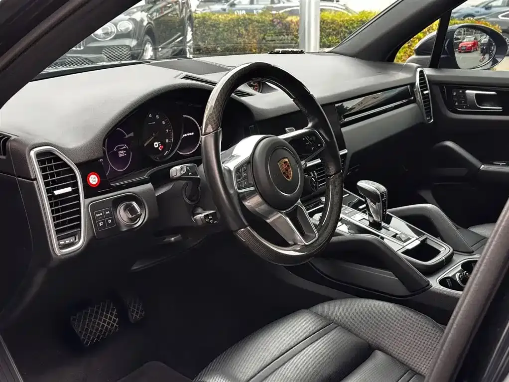 Porsche Cayenne Hybrid — фото 2