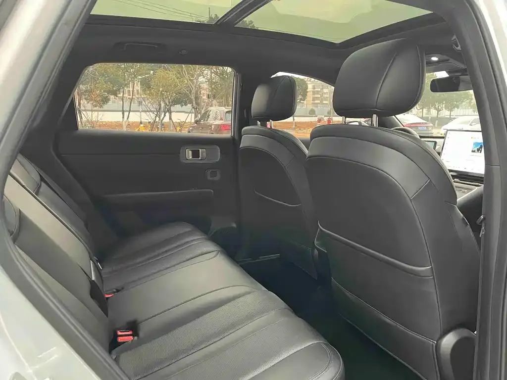 Wuling Xingguang S 2024 из CN, фото 2