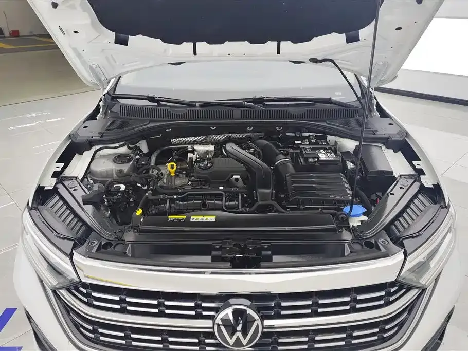 Volkswagen Sagitar 2024 из CN, фото 8