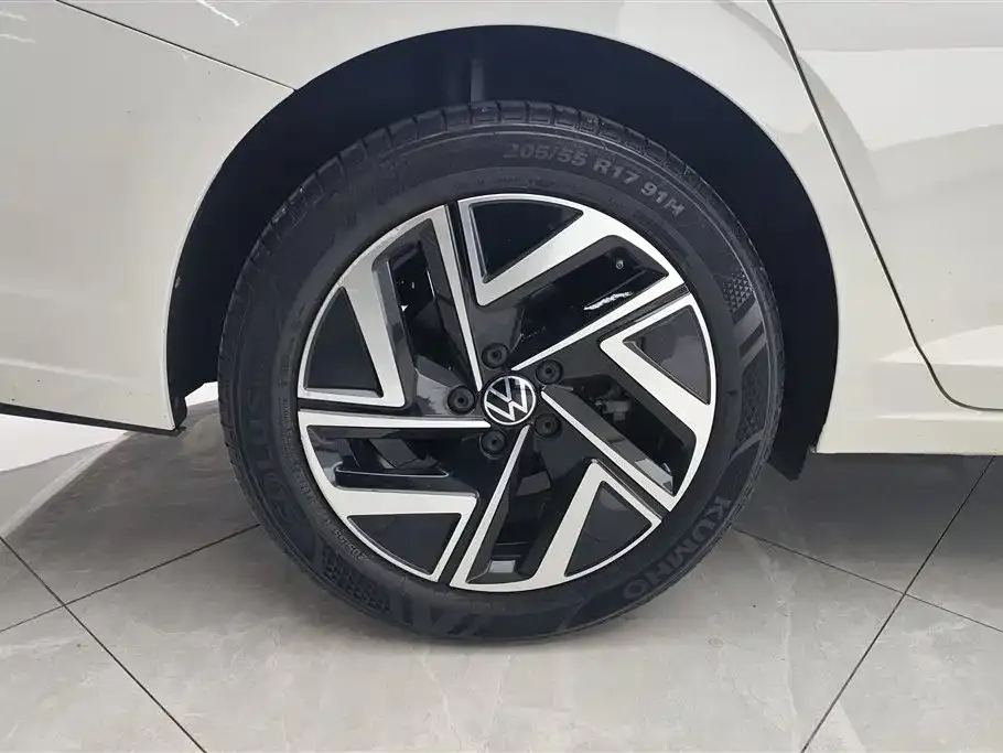 Volkswagen Sagitar 2024 из CN, фото 9