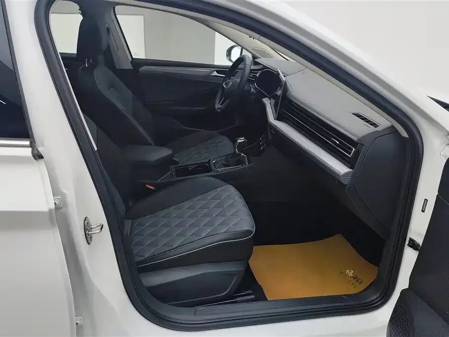 Volkswagen Sagitar 2024 из CN, фото 3