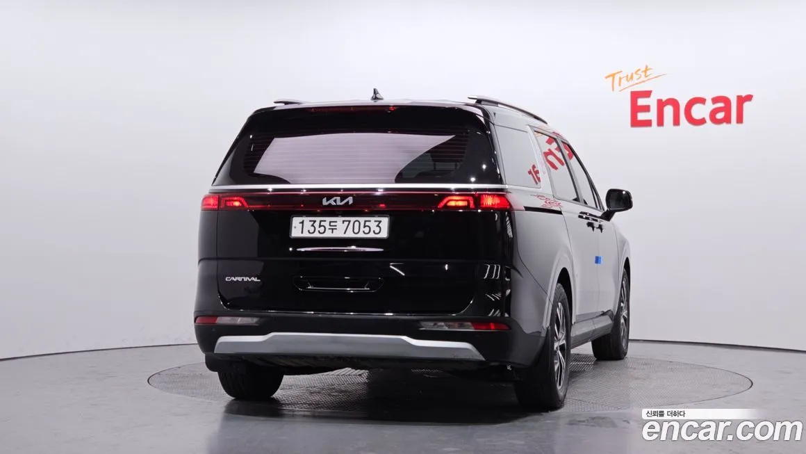 Kia Carnival 2023 из KR, фото 3