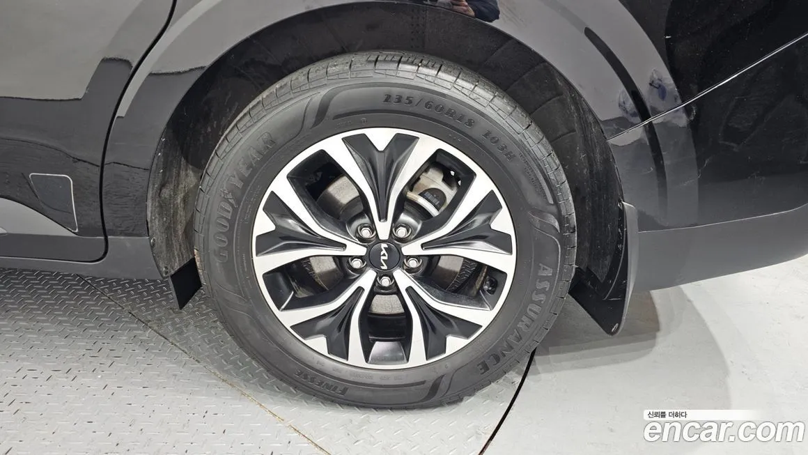 Kia Carnival 2023 из KR, фото 6