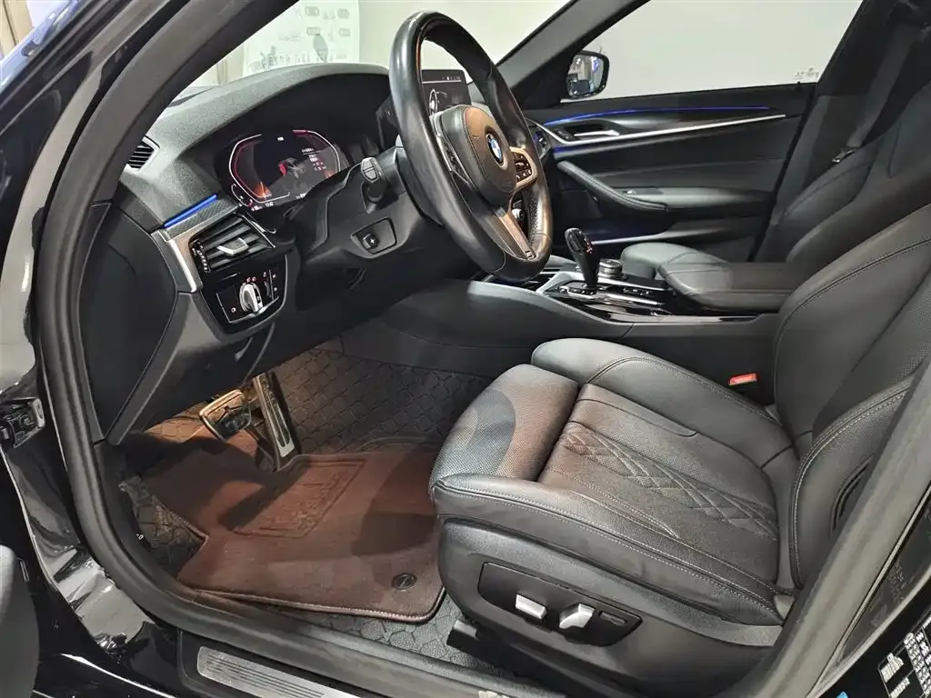 BMW 5 Series (Import) 2021 из CN, фото 6