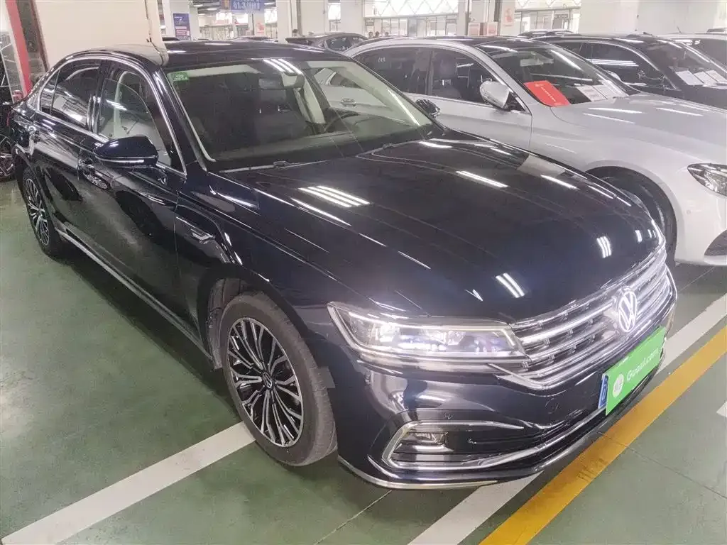 Volkswagen Phideon 2022 из CN, фото 5