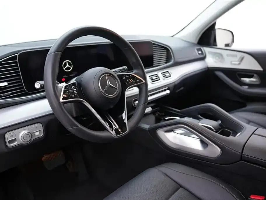Mercedes-Benz GLE 2023 из CN, фото 2