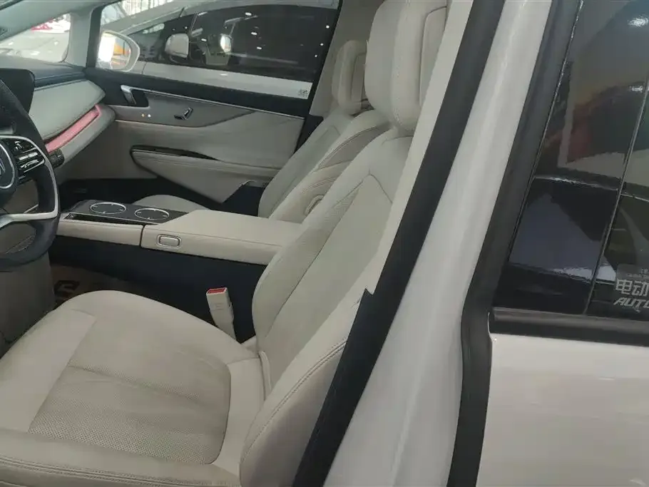 Buick GL8 Hybrid 2024 из CN, фото 8