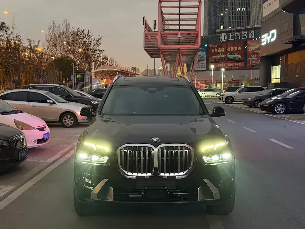BMW X7 2024 из CN, фото 4