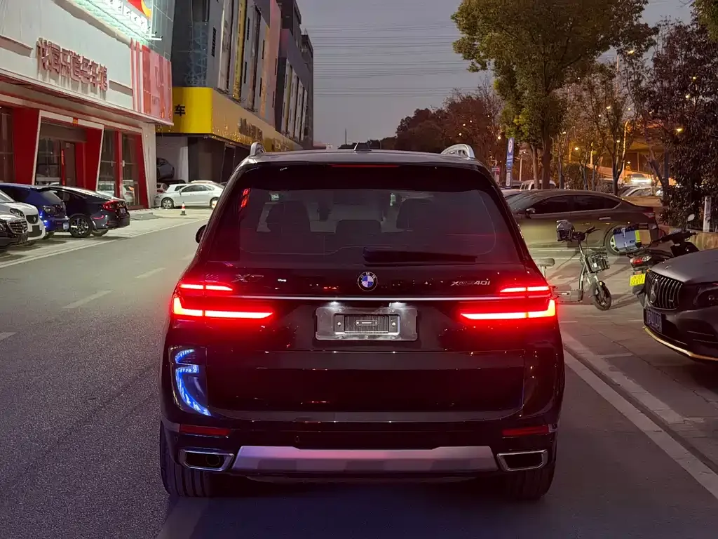 BMW X7 2024 из CN, фото 6