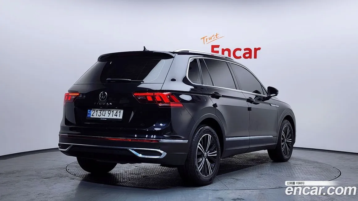 Volkswagen Tiguan — фото 3
