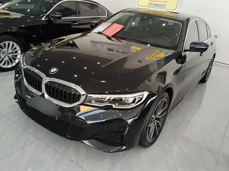BMW 3 Series 2021 из CN, фото 1