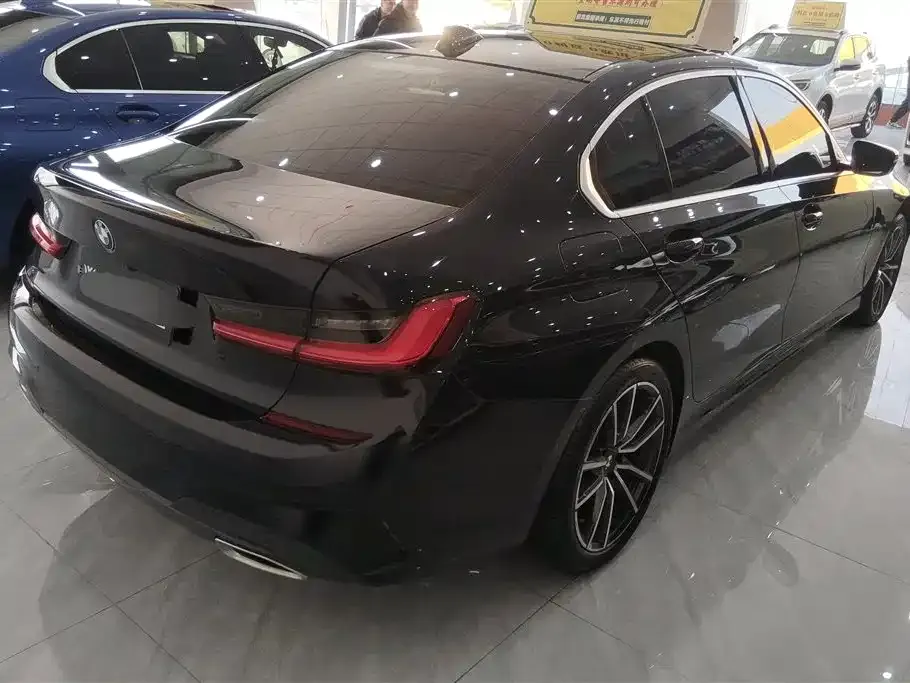 BMW 3 Series 2021 из CN, фото 9