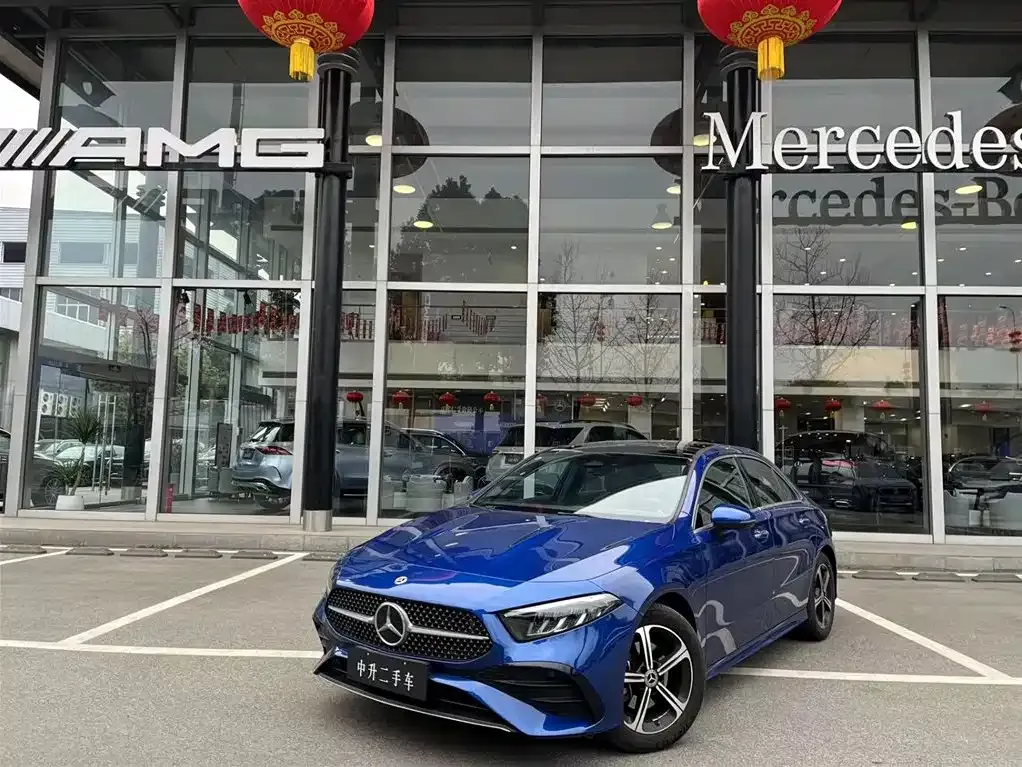 Mercedes-Benz A-Class — фото 1