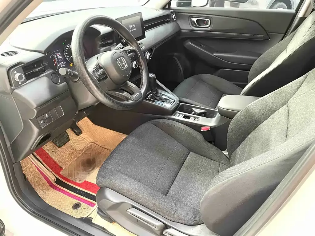 Honda Vezel 2024 из CN, фото 3