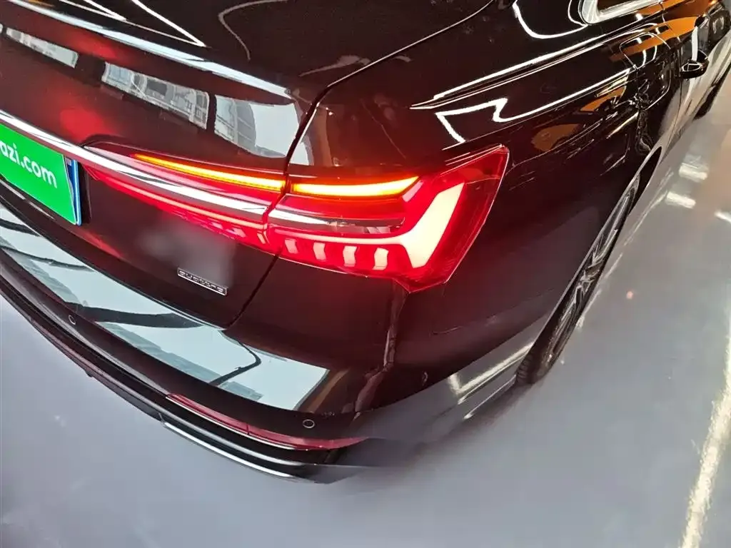 Audi A6L 2021 из CN, фото 4