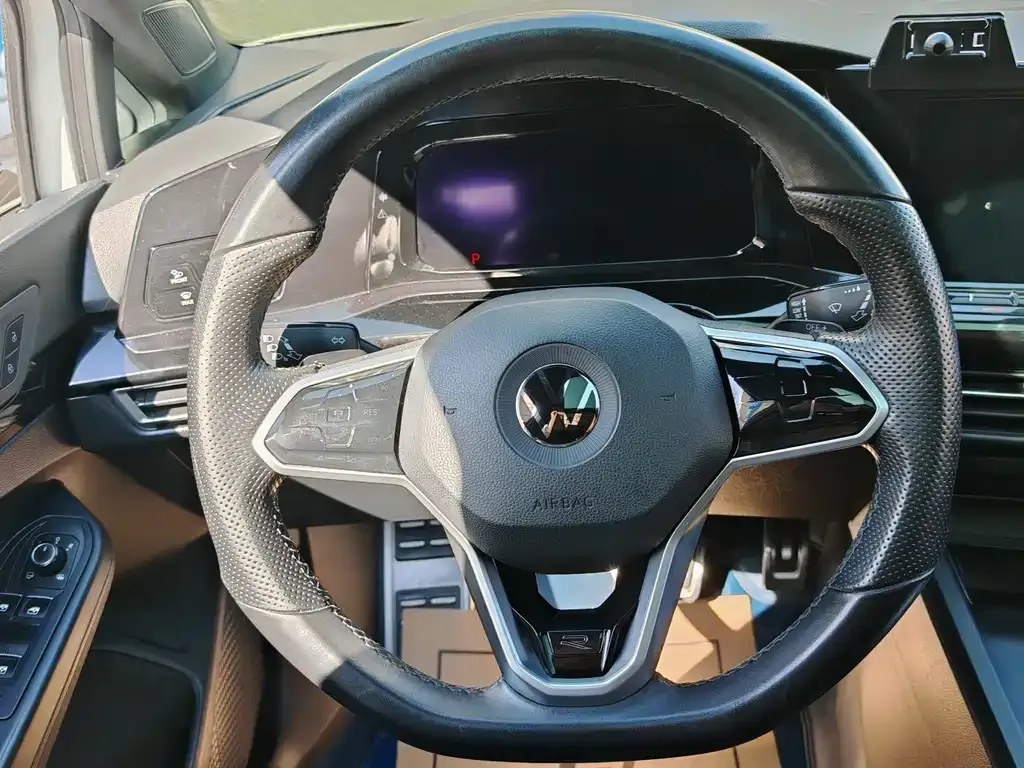 Volkswagen Golf 2021 из CN, фото 8