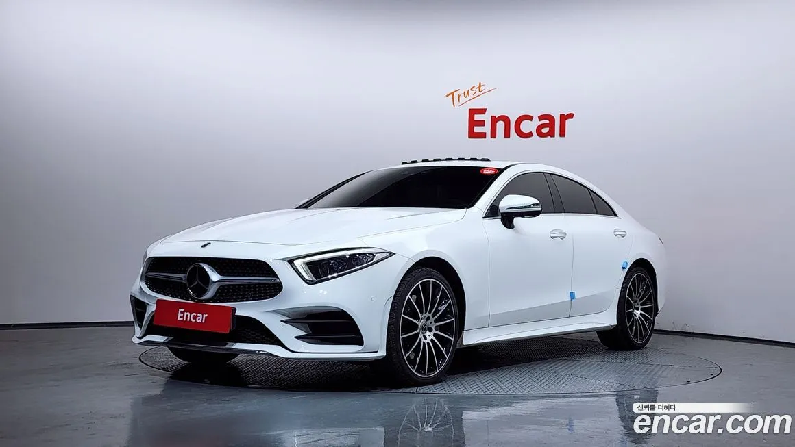 Mercedes-Benz CLS-Class — фото 1