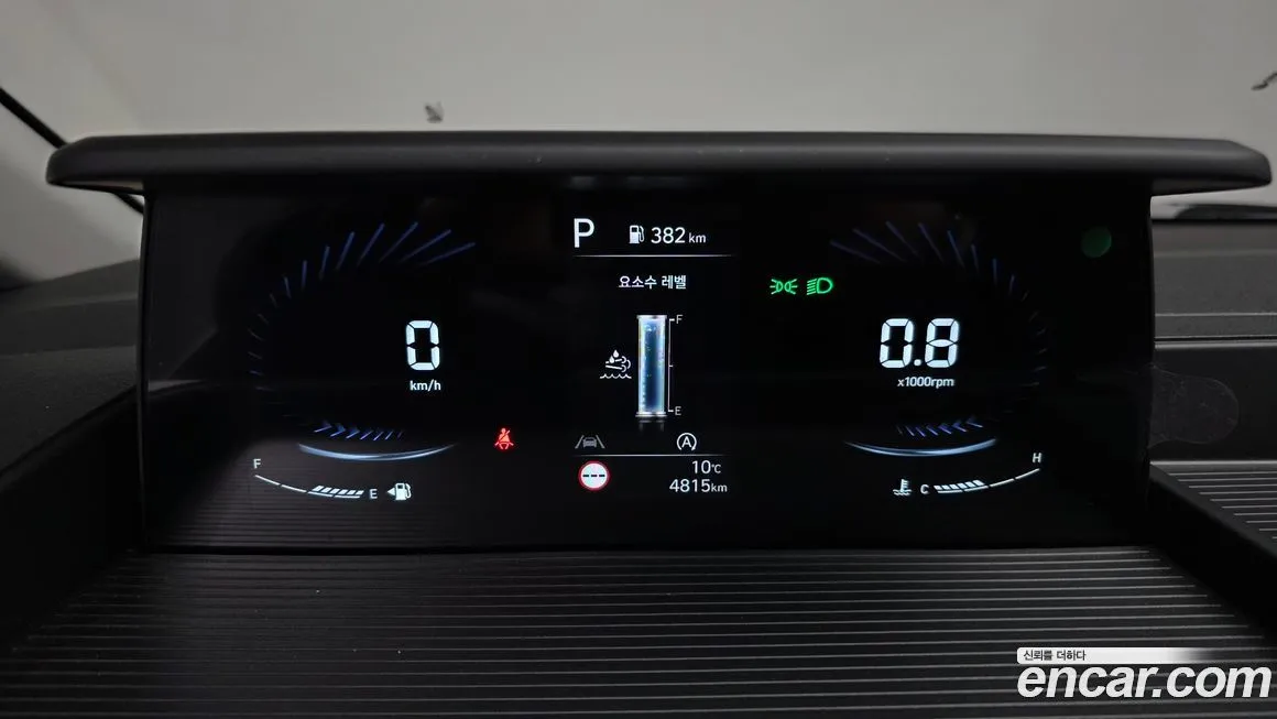 Hyundai Staria — фото 3