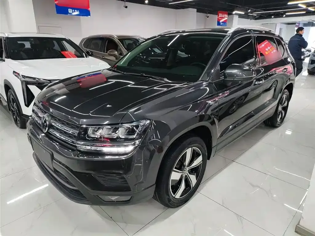 Volkswagen Tharu — фото 7