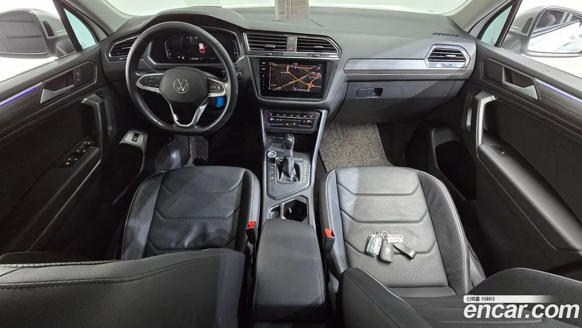 Volkswagen Tiguan — фото 10