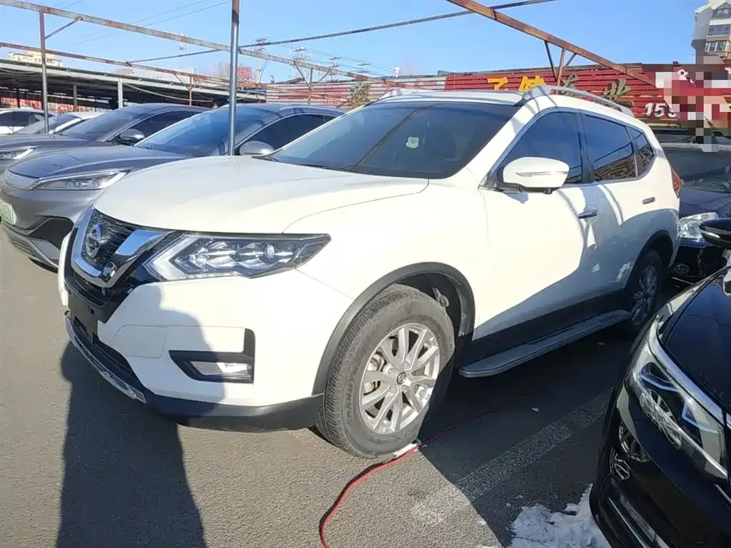 Nissan X-Trail 2021 из CN, фото 1