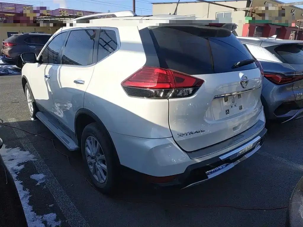 Nissan X-Trail 2021 из CN, фото 2