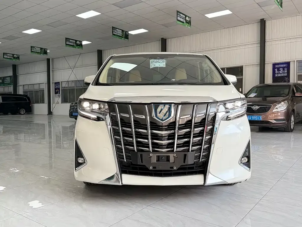 Toyota Alphard 2022 из CN, фото 9