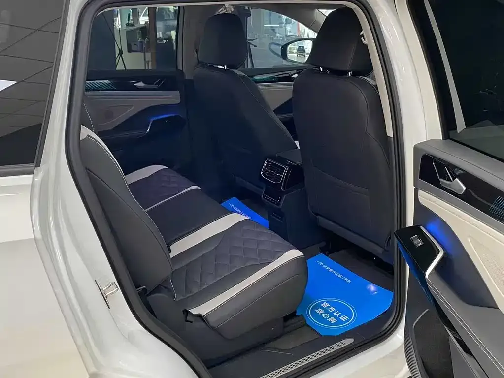 Volkswagen ID.6 Crozz 2024 из CN, фото 10