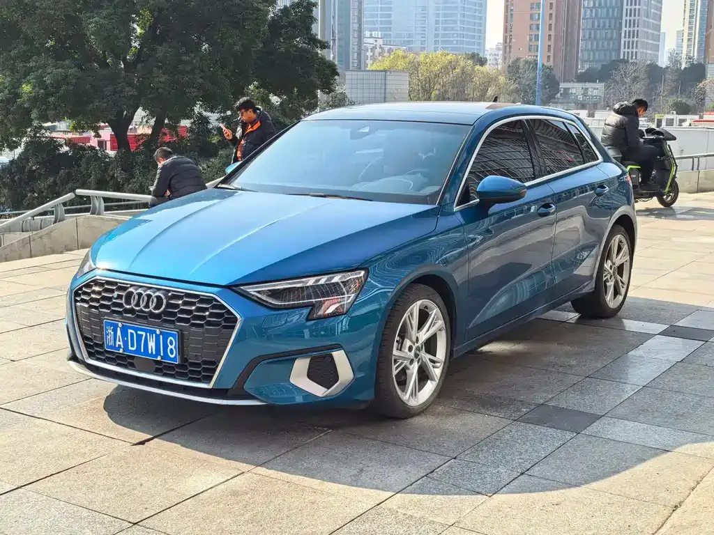 Audi A3 2022 из CN, фото 1
