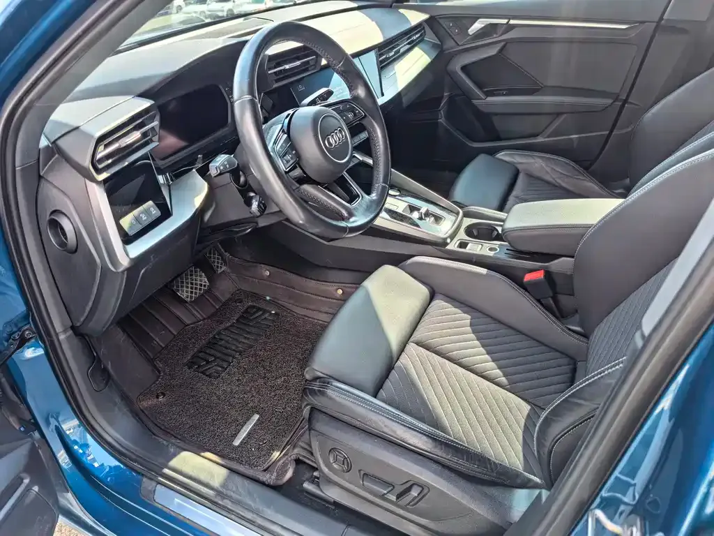 Audi A3 2022 из CN, фото 2